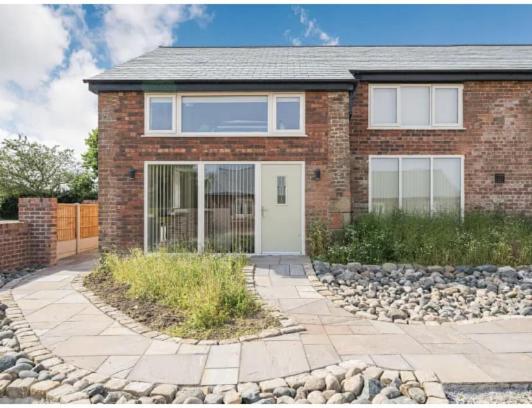 The Cottages At Ivy Farm By Charles Alexander Short Stay Lytham St Annes Exterior foto